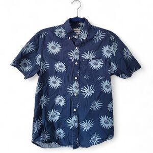 Small Old Navy Button Down